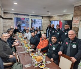 svg+xml,%3Csvg%20xmlns%3D%22http%3A%2F%2Fwww.w3 DARD81 Geleneksel İftar Soframızda Buluştuk